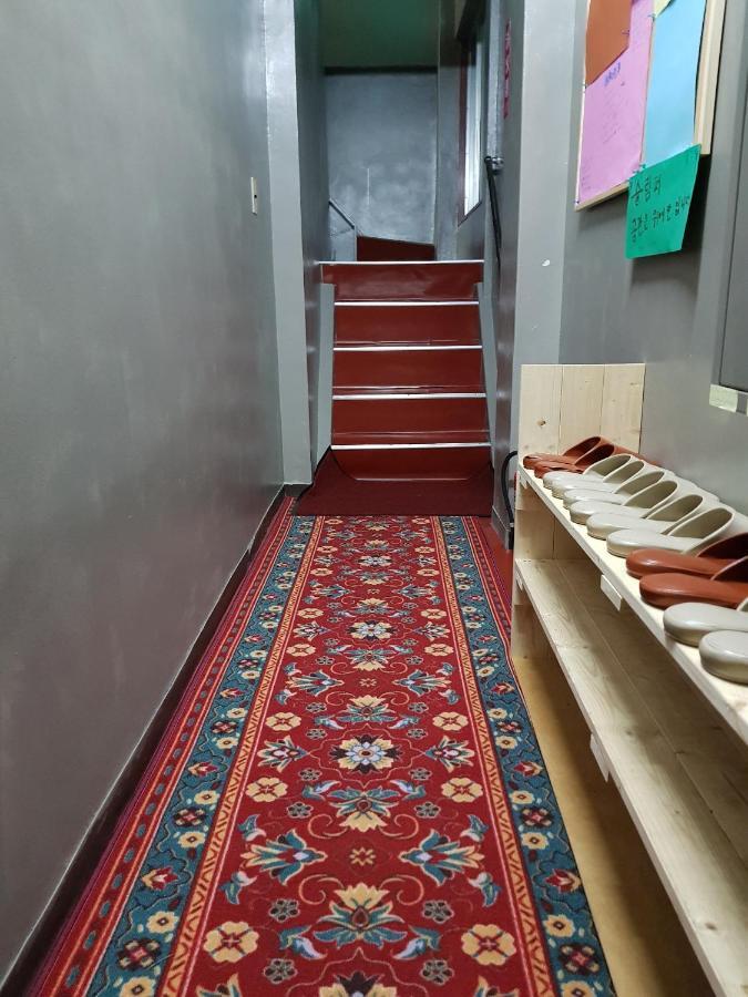 Glory Guesthouse Kōfu Extérieur photo